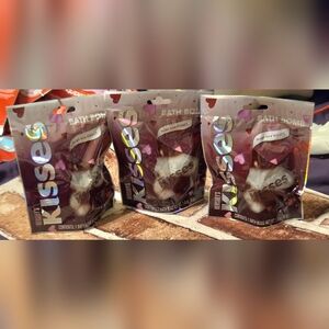 Hershey’s Kisses Bath Bomb Bundle - Milk Chocolate - Pack of 5